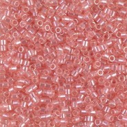 Miyuki delica beads 10/0 - Transparent pink luster DBM-106